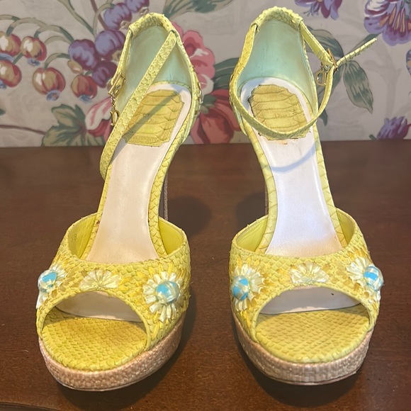 Vintage yellow Dior heels - Picture 1 of 3